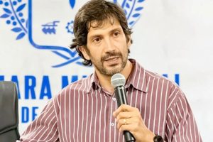 Samuel Gemus formaliza desistência de candidatura a deputado federal pelo Republicanos