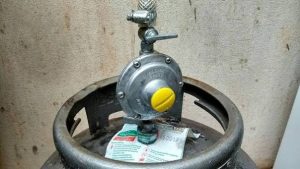 troca de botijão de gás