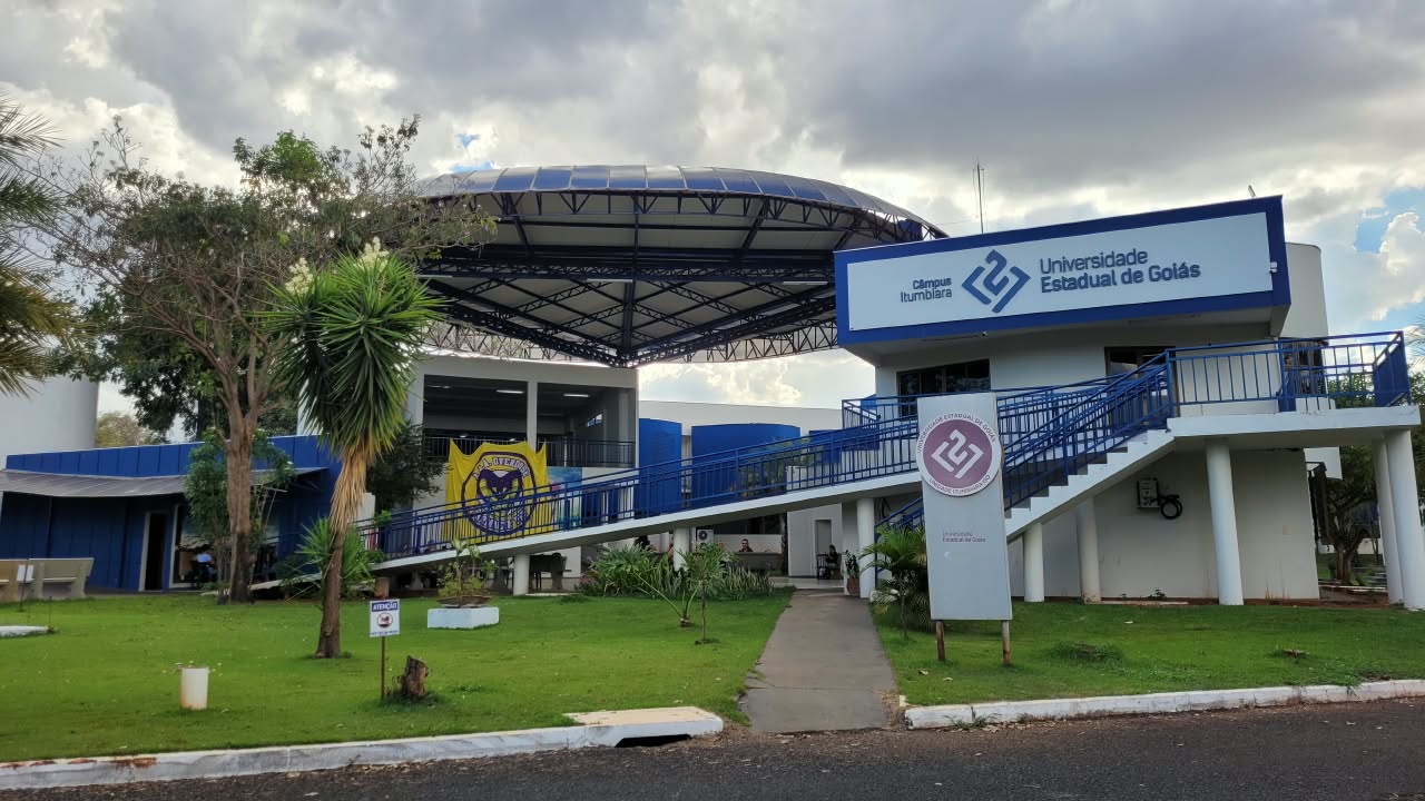 Câmpus da UEG em Itumbiara, onde há o curso de medicina.