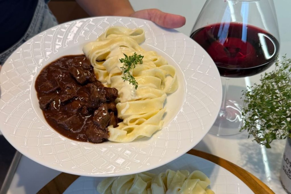jantar com cara de restaurante