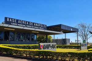 Mãe pede ajuda para tirar filho “preso” da Base Aérea de Anápolis; FAB se pronuncia e explica o caso