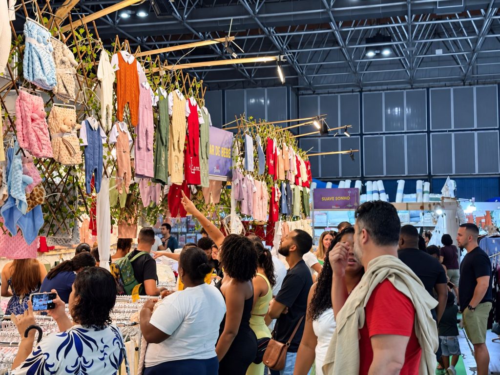 Feira da Gestante traz produtos para mães e bebês e ação gratuita de vacinação. (Foto: Reprodução/Site/Feira da Gestante)