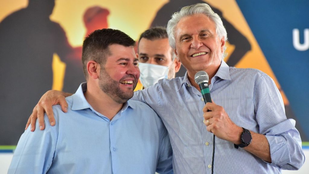 “Perdemos um político jovem, extremamente habilidoso e inteligente, que sabia construir entendimentos e consensos”, lamenta Caiado