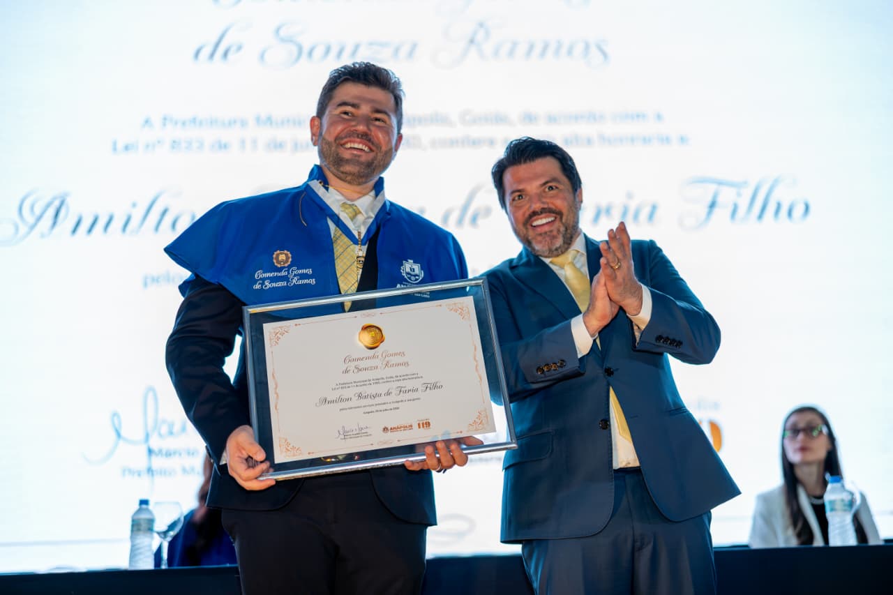 “Um filho de Anápolis que sempre carregou o nome do nosso município de modo a nos orgulhar”, diz Márcio Corrêa ao se despedir de Amilton Filho