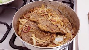 bife na frigideira