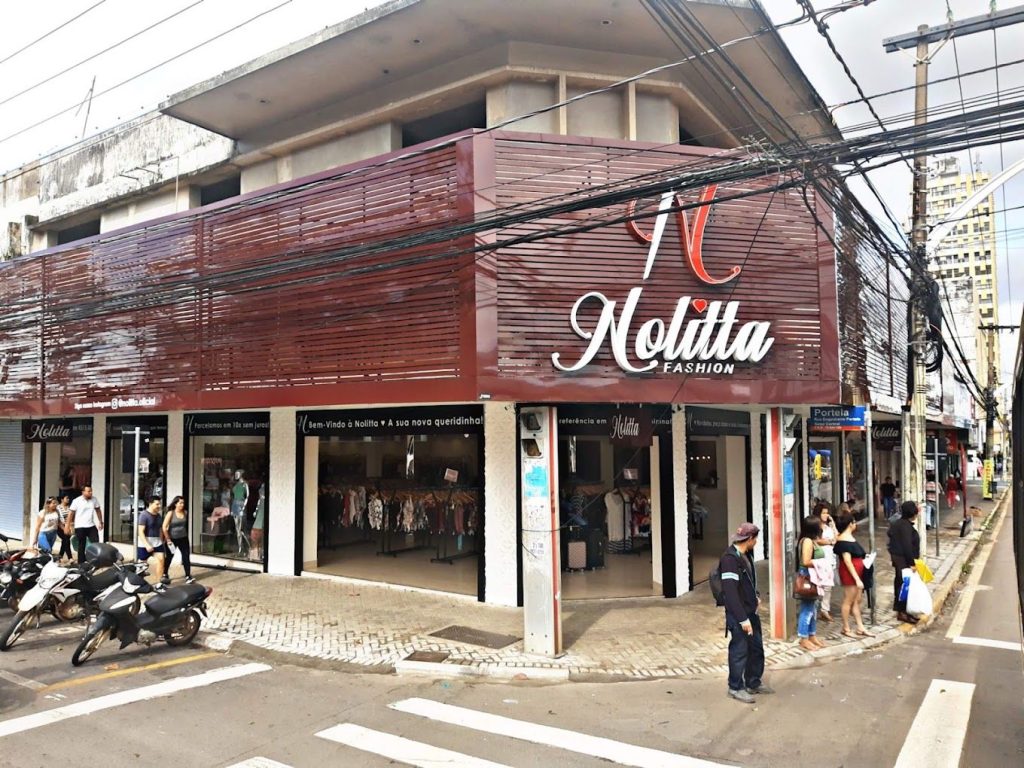 Imóvel que abrigava a Marisa passa por obras e será ocupado pela nova unidade da Nolitta, no Centro de Anápolis. (Foto: Reprodução/Google Street View)