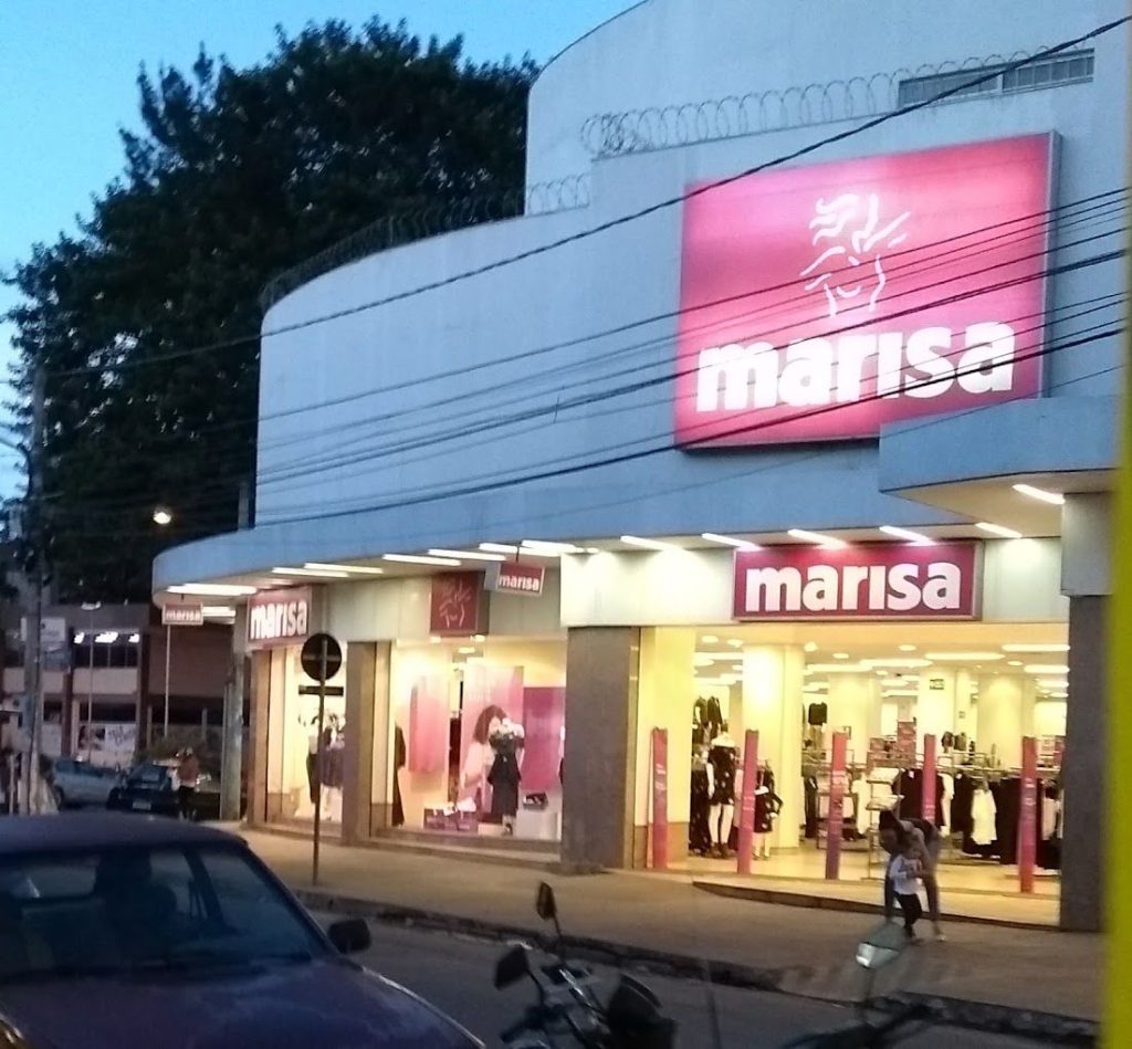 Antiga unidade da Marisa, no Centro de Anápolis, que será ocupada pela nova loja da Nolitta. (Foto: Reprodução/Google Street View)