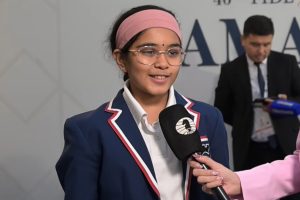 Aos 11 anos, jovem prodígio quebra recorde e se torna a Grande Mestra mais jovem da história do xadrez