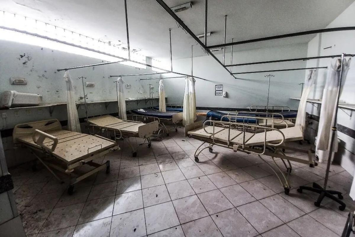 Sede abandonada do Hospital Santa Genoveva
