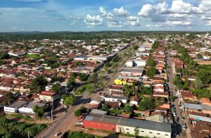 Cidade alcança 43,5ºC e registra a maior temperatura do ano em Goiás