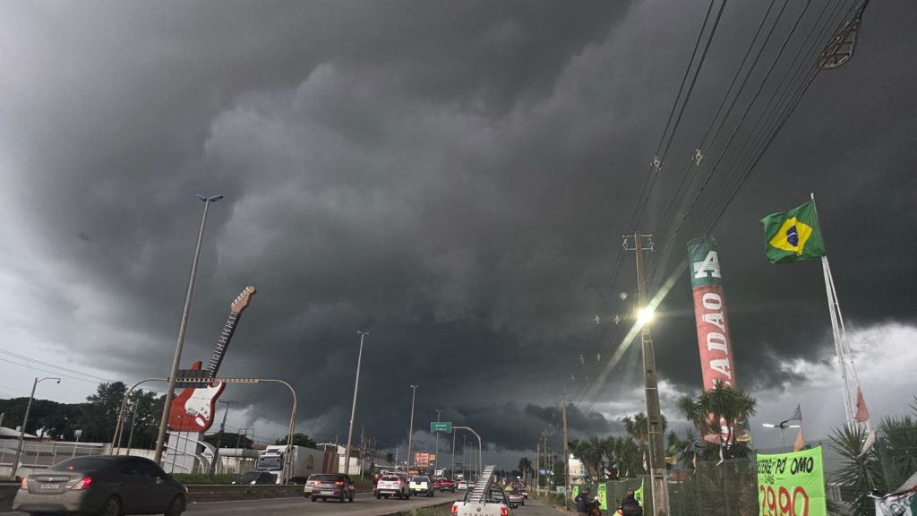 Frente fria provocará chuva em Goiás