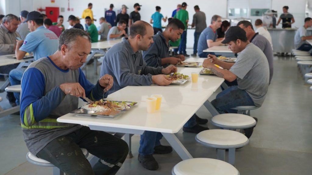 Trabalhadores CLT devem ficar atentos às regras sobre intervalo de almoço previstas na legislação trabalhista tempo de intervalo do funcionário
