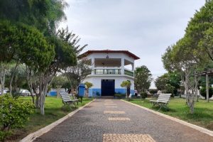 A cidade goiana onde o salário médio chega a R$ 5,8 mil e supera Goiânia em remuneração e tranquilidade