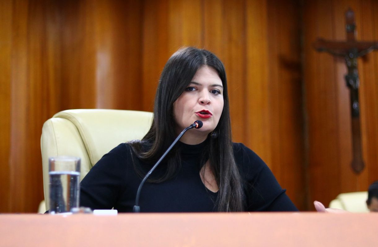 TRE-GO mantém perda do mandato de Aava Santiago por infidelidade partidária