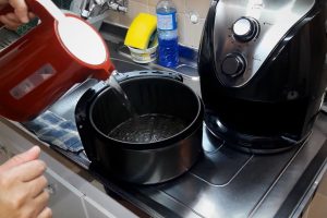 dica para limpar a air fryer