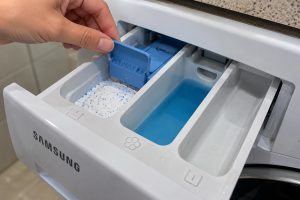 aba de plástico na máquina de lavar