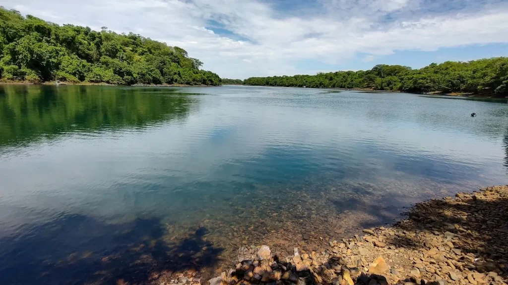 água quente e salgada