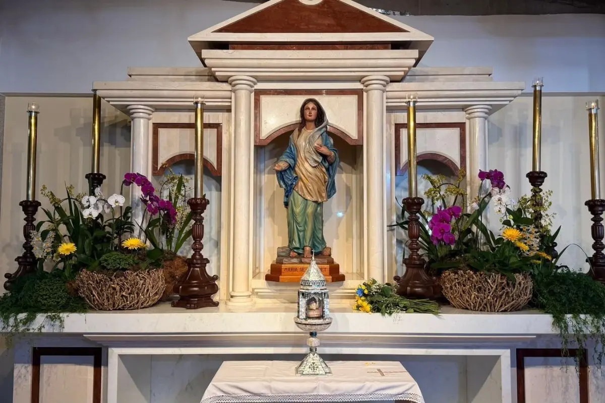Goiânia recebe imagem de Nossa Senhora de Nazaré e relíquia sagrada da Gruta da Anunciação