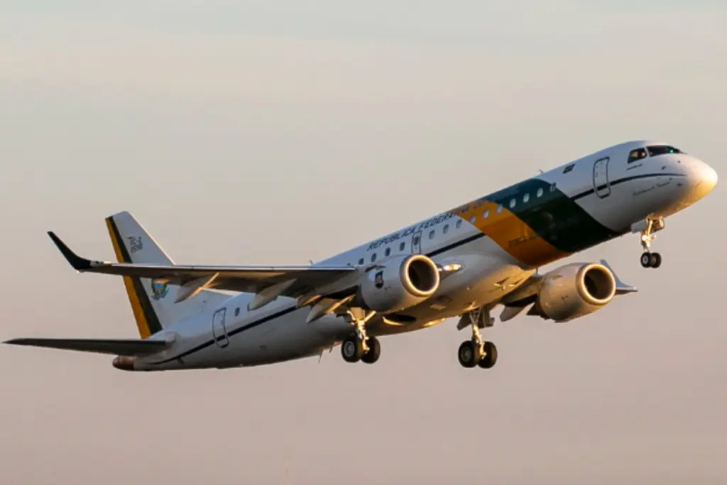 Brasileiros podem se cadastrar para viajar de graça em aviões da FAB