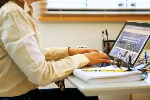 trabalhadores em homeoffice