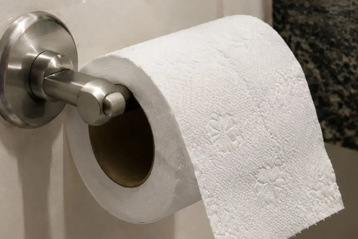 papel de parede com a ponta para a frente