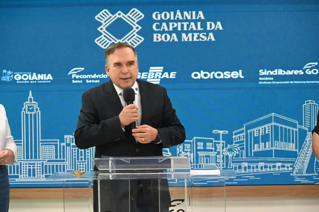 Mabel anuncia recurso para manter desconto de 75% na taxa do lixo e isenção para quase 100 mil famílias em Goiânia