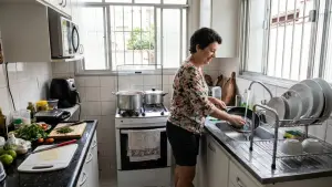 lavando louças