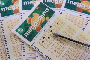 Apostas de Goiás faturam mais de R$ 940 mil na Mega-Sena; veja cidades premiadas