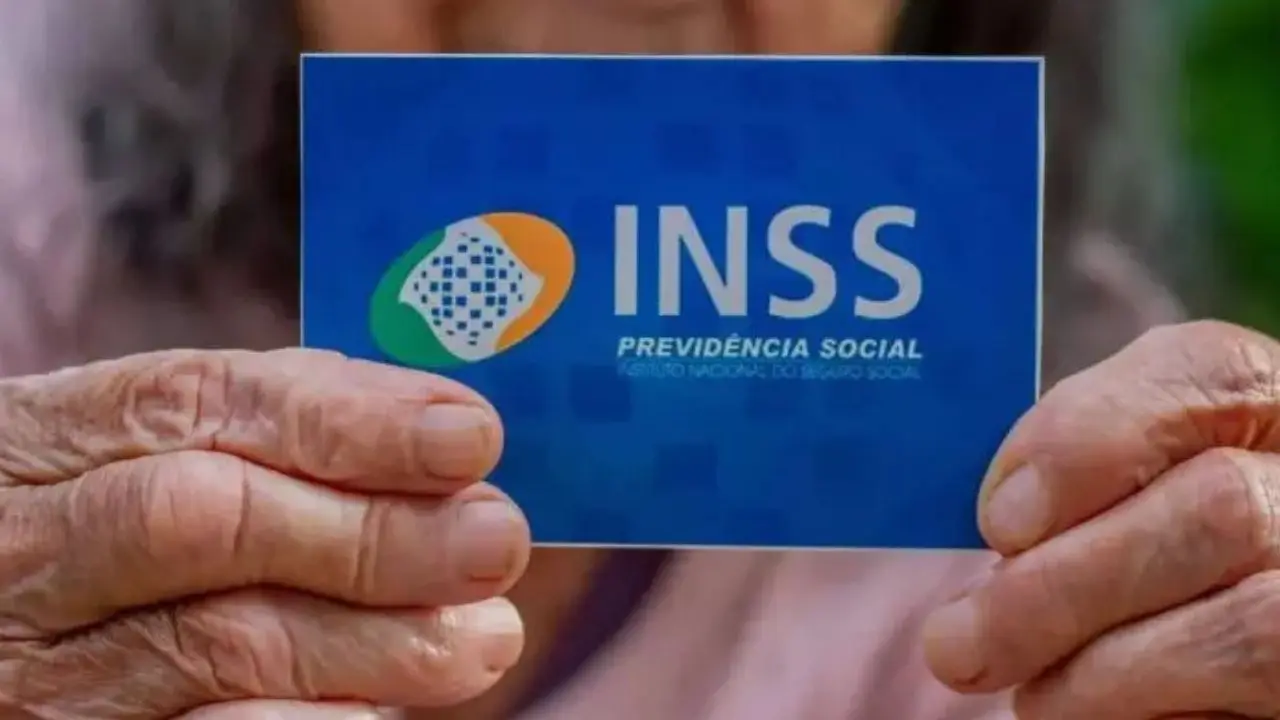 Regra de pontos do INSS terá novas exigências em 2027, com 94 pontos para mulheres e 104 para homens