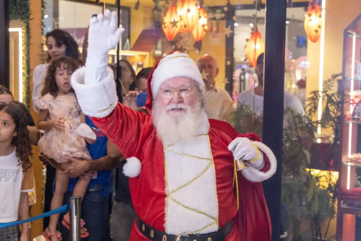 Papai Noel chega ao Buriti, em Aparecida de Goiânia, em 1º de novembro, antes dos demais shoppings da região metropolitana, ao Flamboyant no dia 5 e ao Passeio das Águas no dia 7