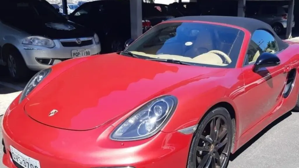 Porsche comprado por empresário de Goiânia acabou apreendido durante investigação sobre depósito bancário de mais de R$ 18 milhões realizado por engano
