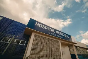 Após incêndio, Funev remaneja pacientes para outros setores do Hospital Municipal Alfredo Abrão