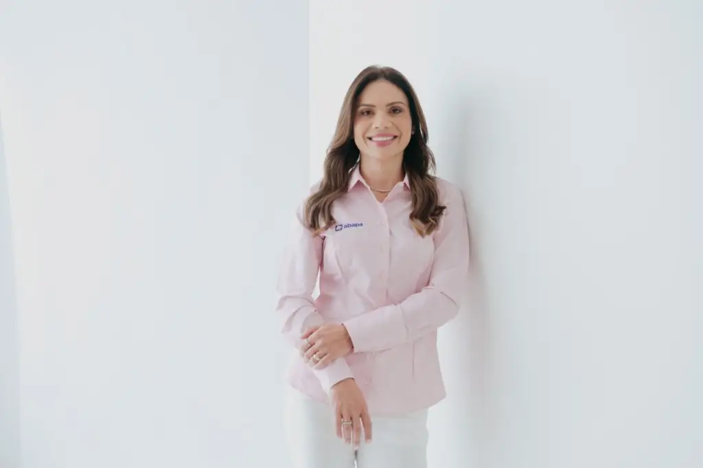 Alessandra também integra o comitê internacional Women in Cotton, ligado à International Cotton Association, que atua no fortalecimento da participação feminina no setor algodoeiro