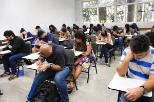 Novo concurso público em Goiás abre 138 vagas e oferece salários de até R$ 5,5 mil