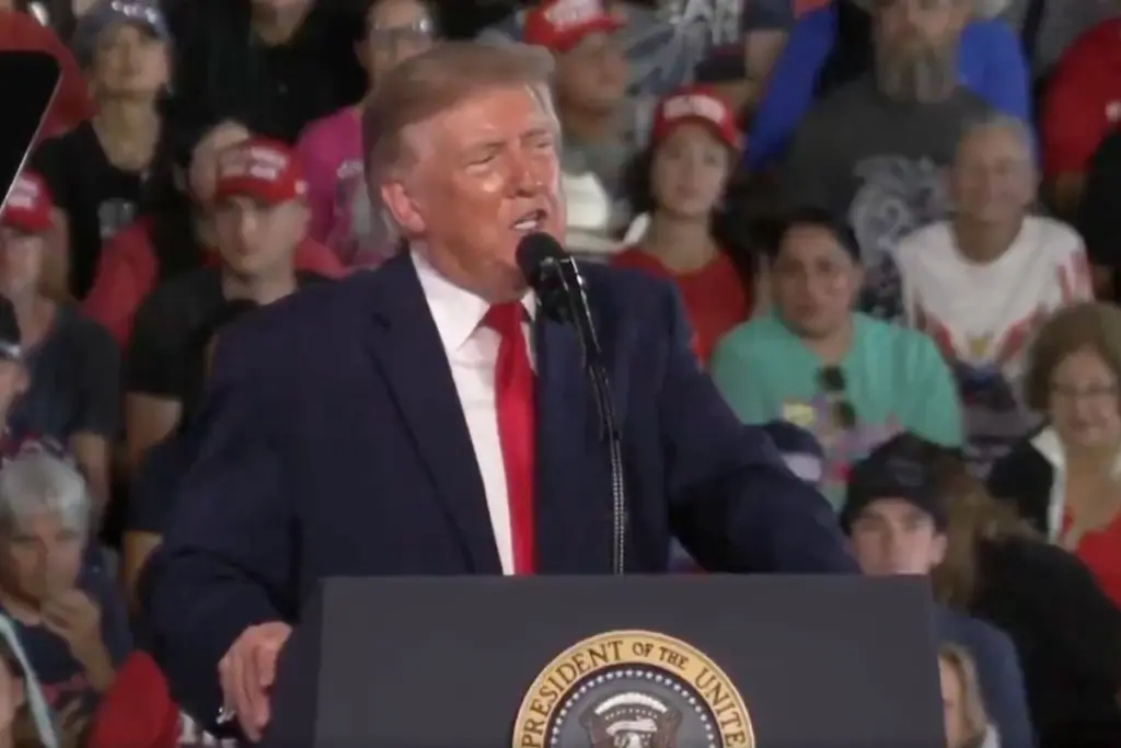 Trump volta a dizer, sem provas, que eleições brasileiras foram fraudadas