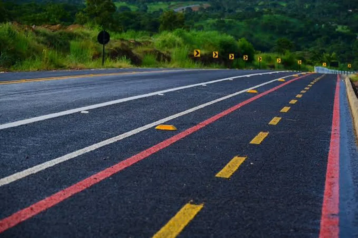Obras em diferentes regiões de Goiás ampliam a infraestrutura e favorecem o desenvolvimento econômico e social. (Foto: Divulgação)
